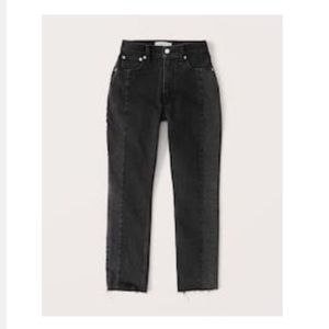 NWT Abercrombie Curve Love High Rise Mom Jeans